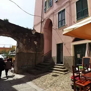 ricky-rooms.hotelitalianriviera.com/